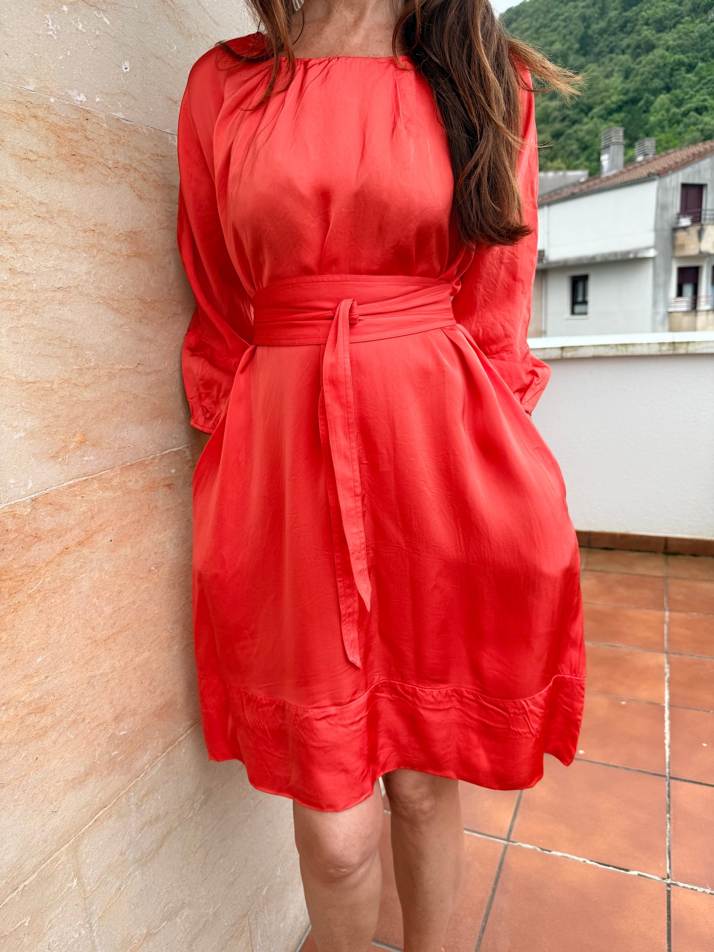 Vestido satinado DKNY • Talla M