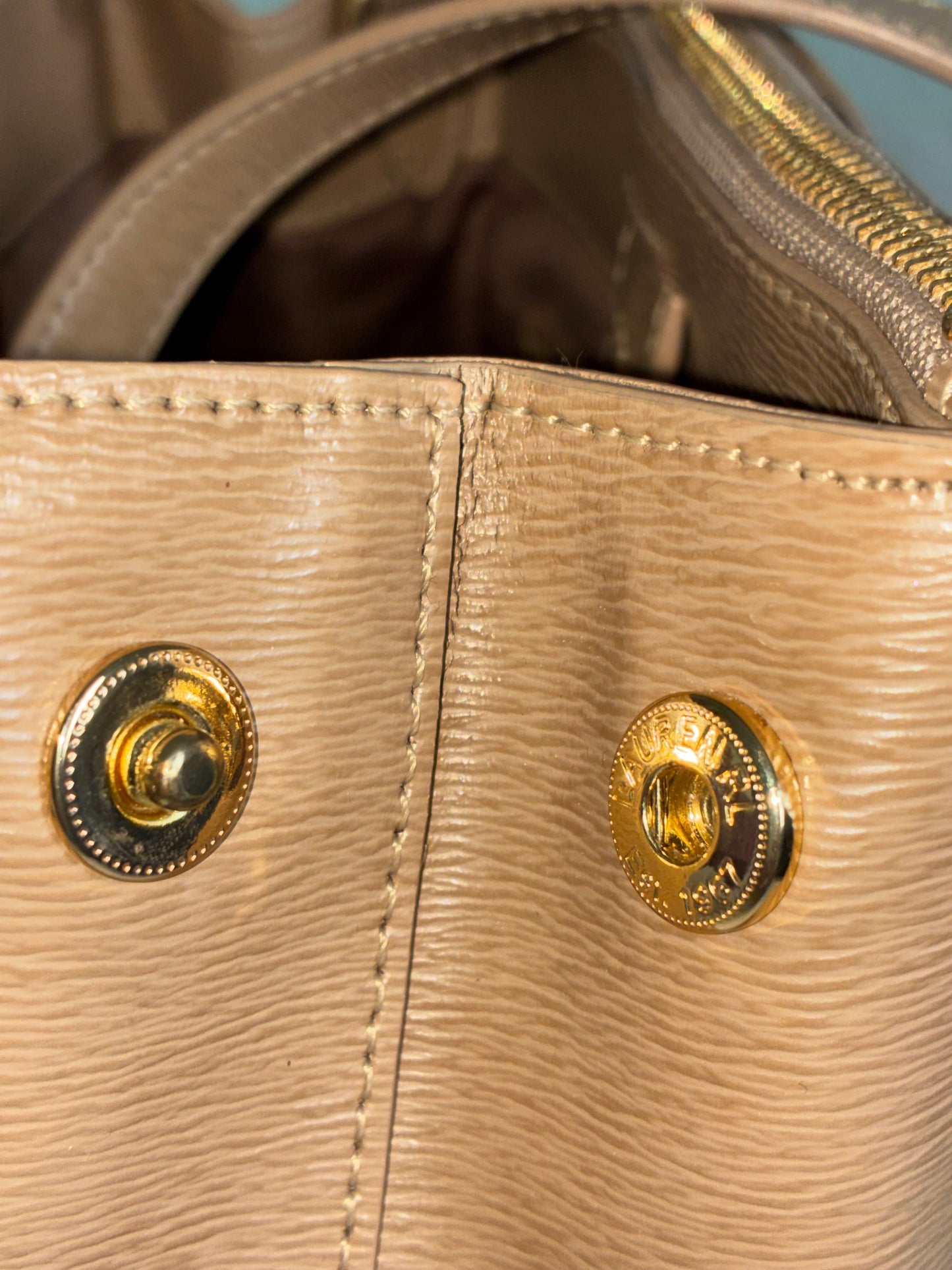 - Bolso satchel Lauren Ralph Lauren