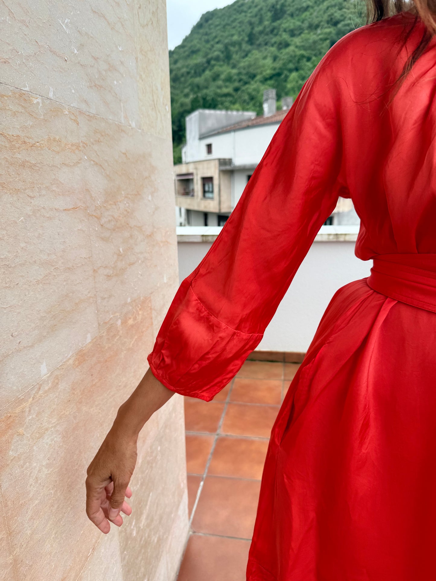 Vestido satinado DKNY • Talla M