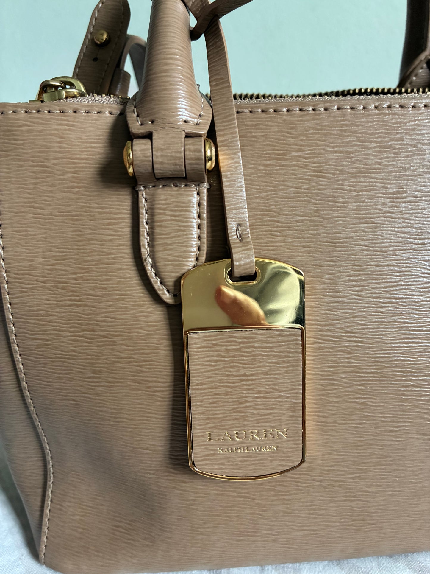 - Bolso satchel Lauren Ralph Lauren