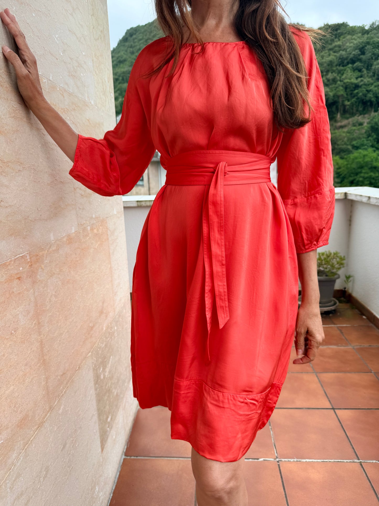 Vestido satinado DKNY • Talla M