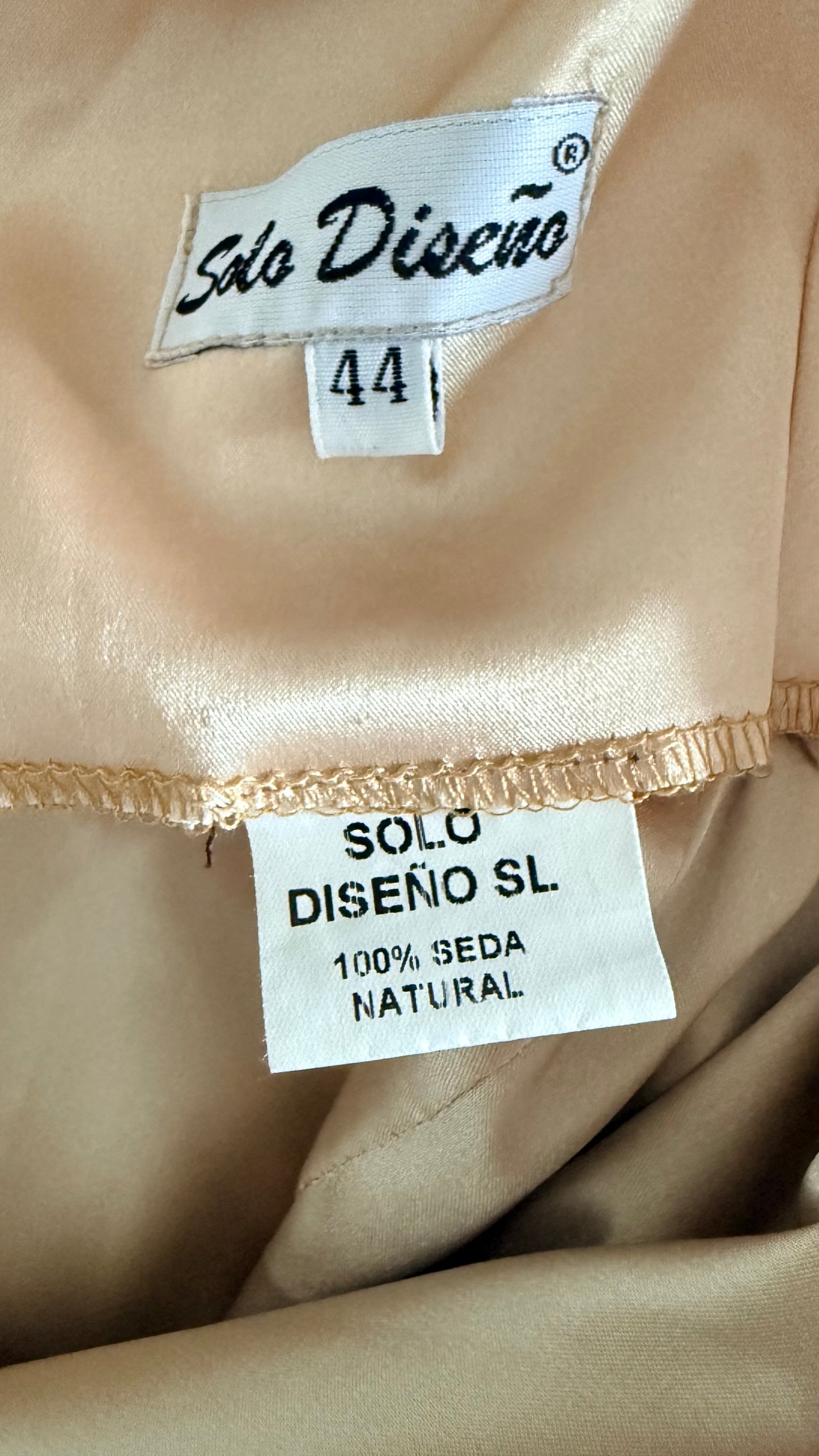 - Vestido largo seda • Talla XXL