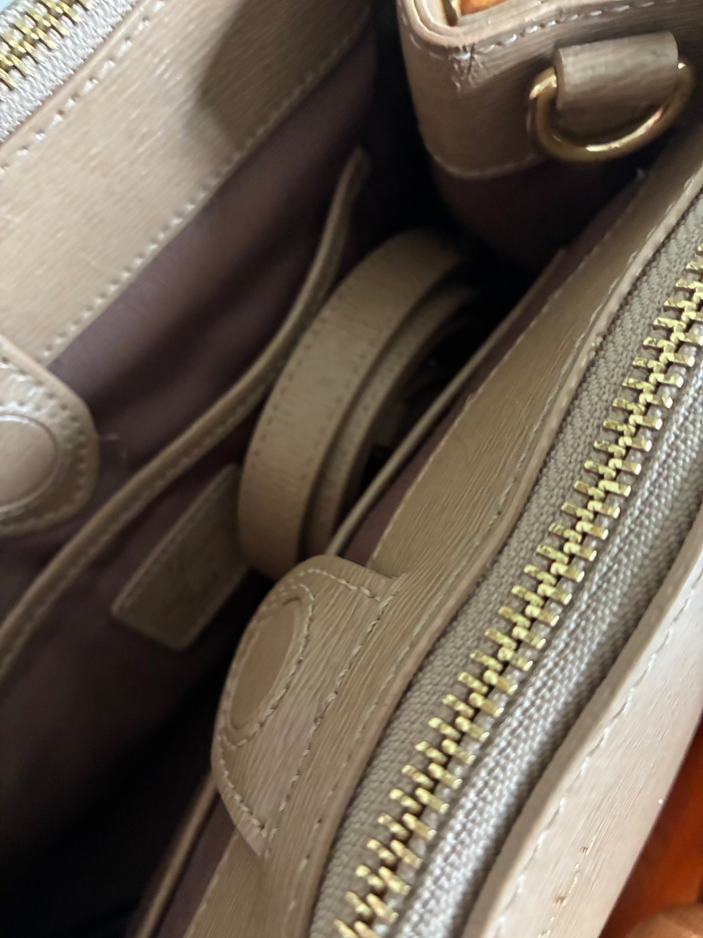 - Bolso satchel Lauren Ralph Lauren