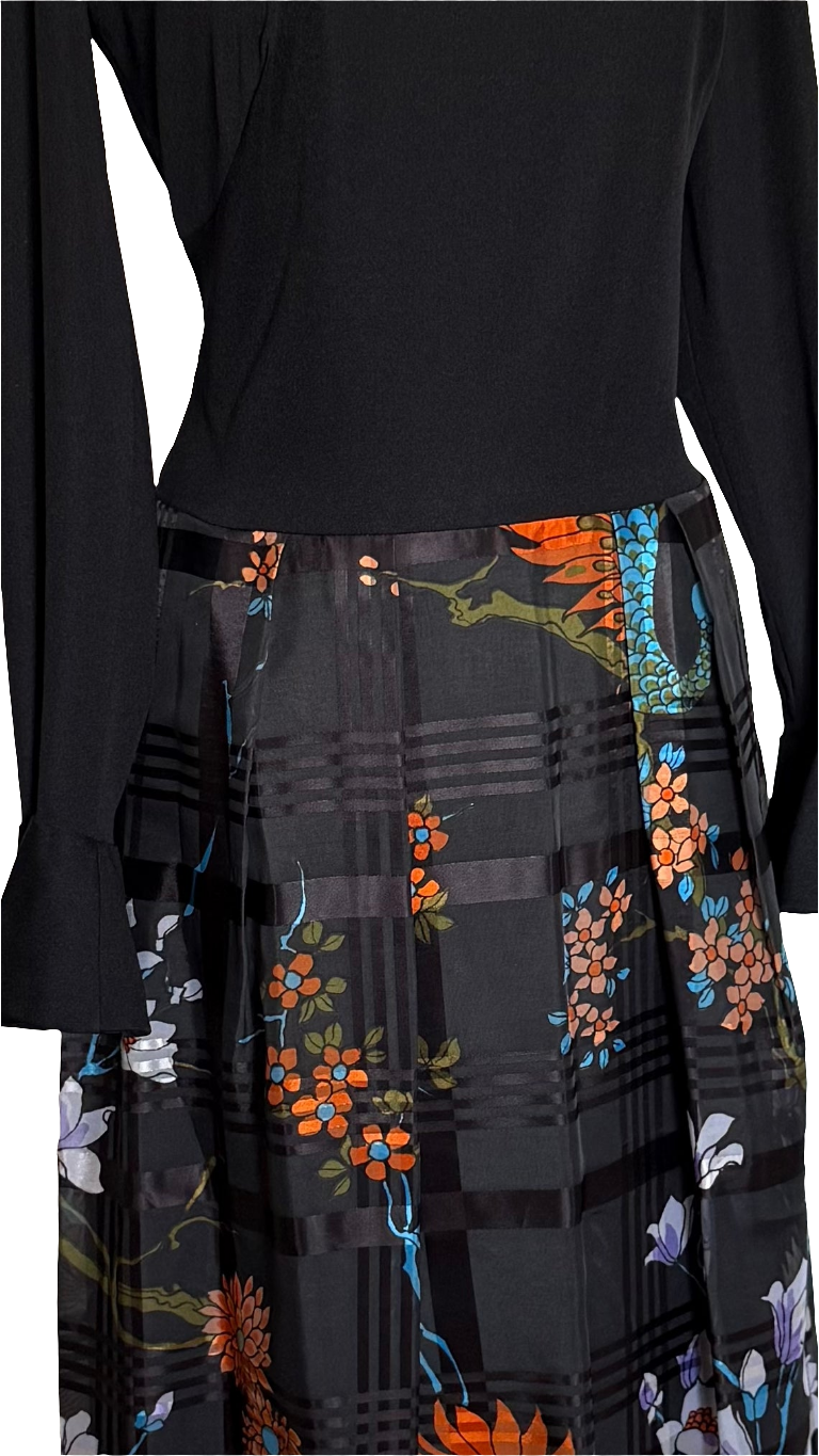 Vestido largo estampado oriental • Talla L