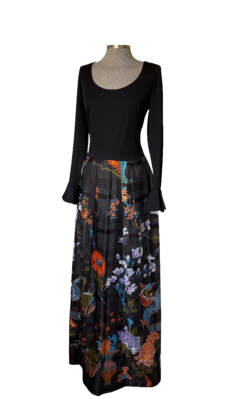 Vestido largo estampado oriental • Talla L