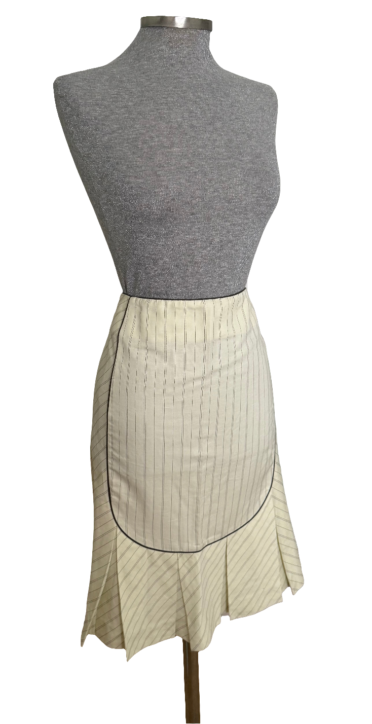 Falda lápiz volante Max Mara Group • Talla M