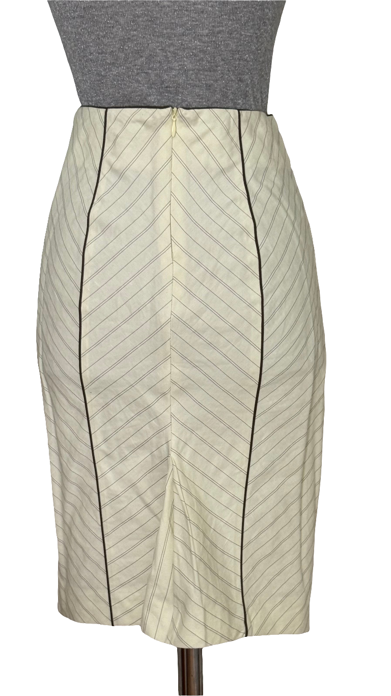 Falda lápiz volante Max Mara Group • Talla M