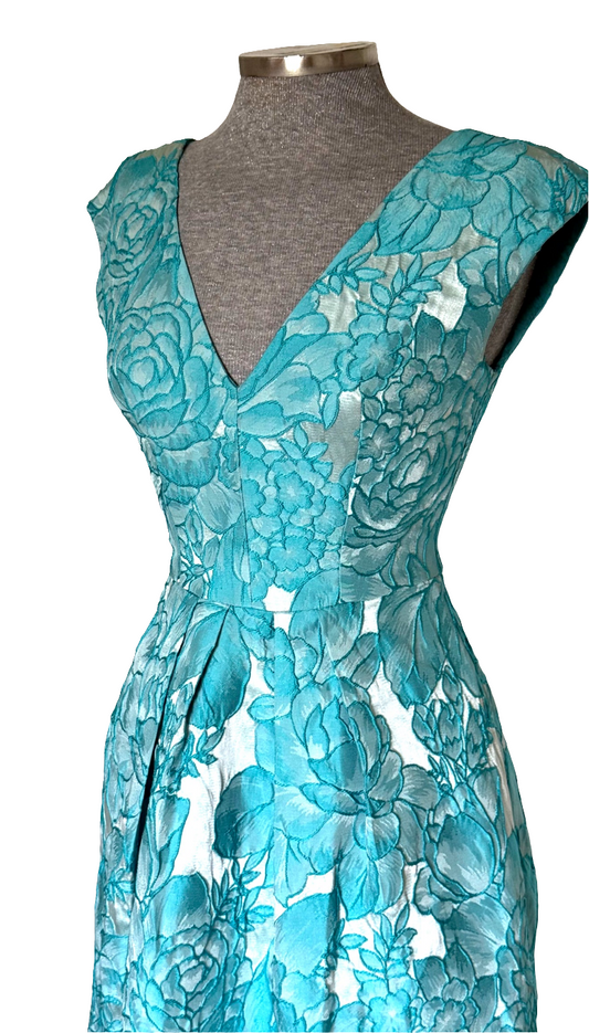 - Vestido brocado floral • Talla XS