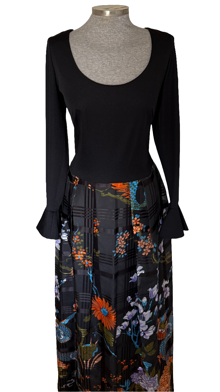 Vestido largo estampado oriental • Talla L