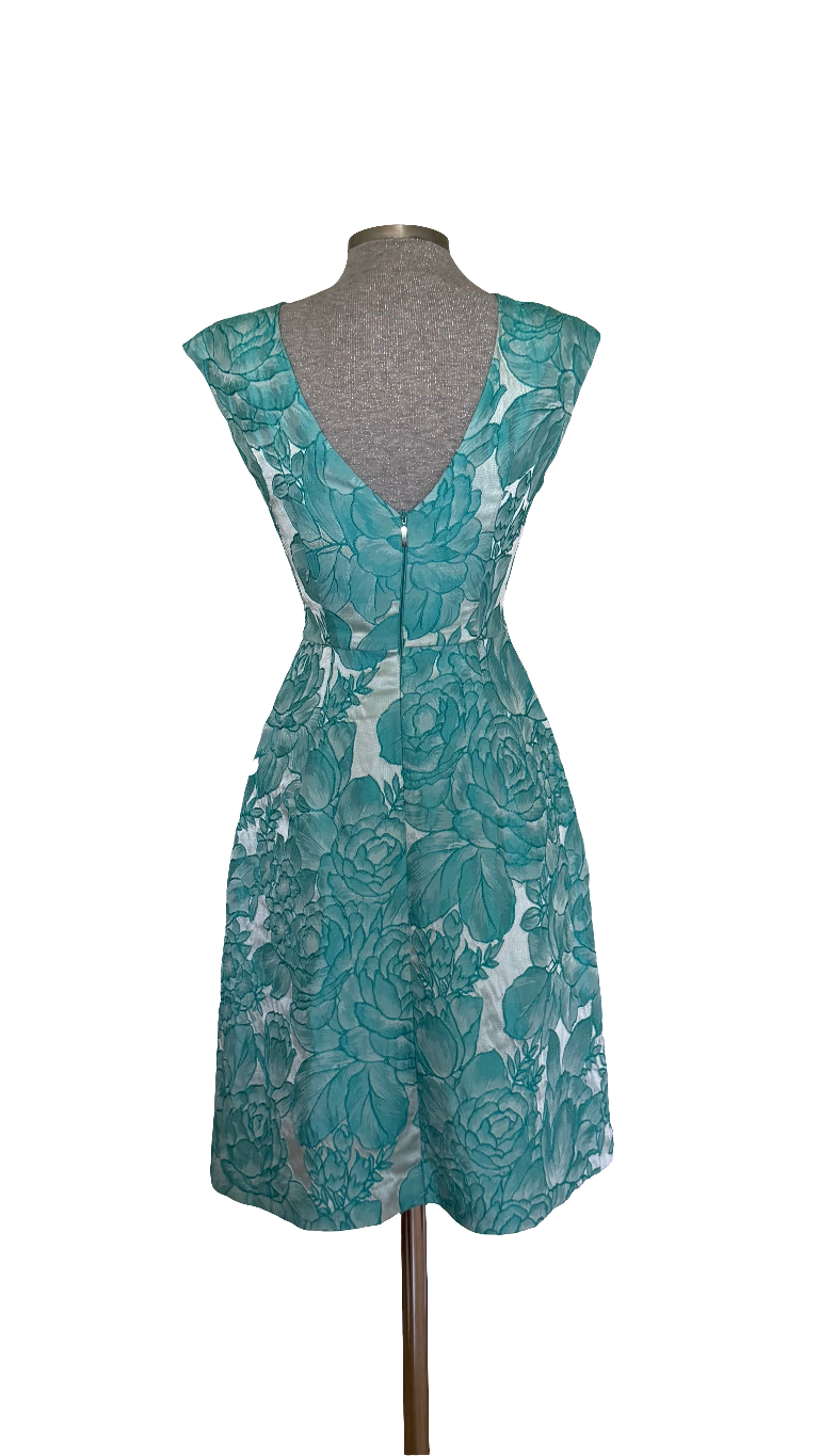 - Vestido brocado floral • Talla XS