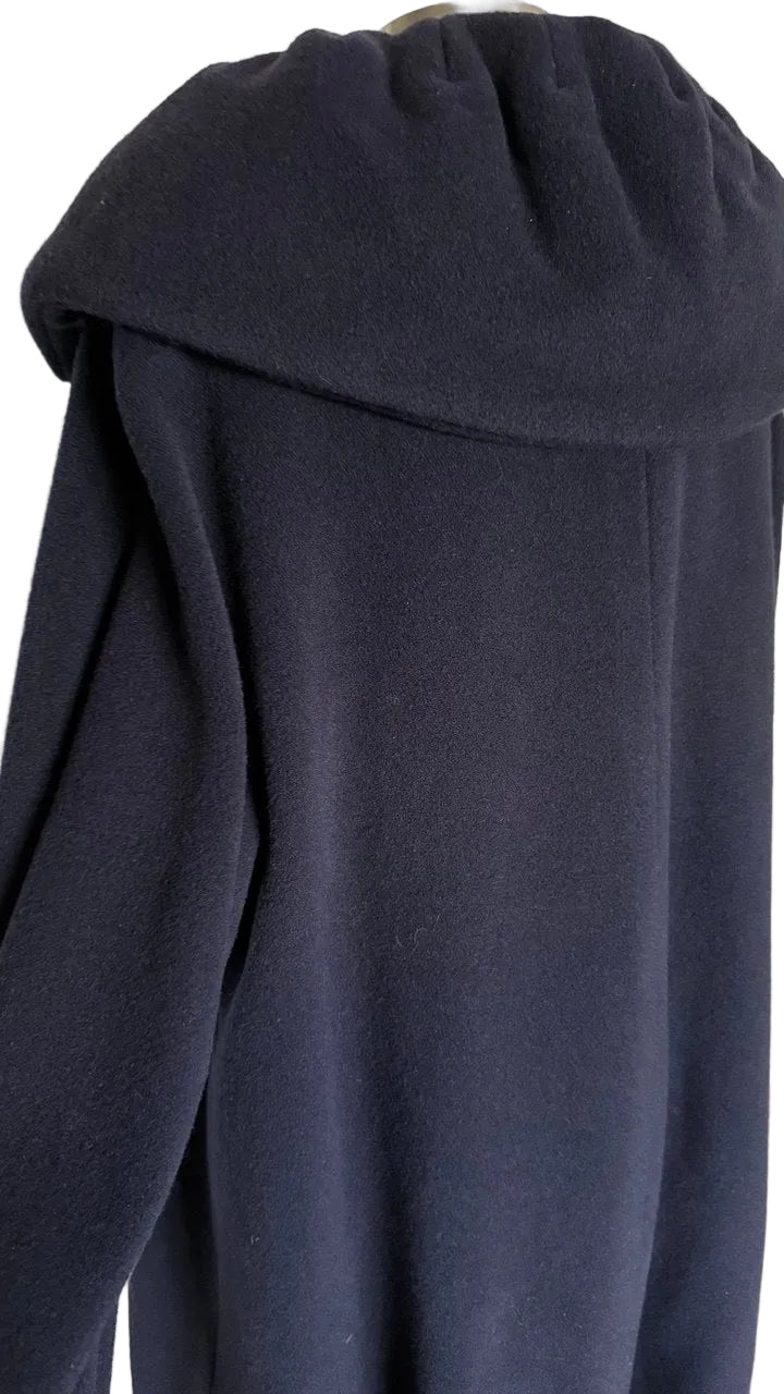 Abrigo lana virgen · AMULETI · Talla M/L
