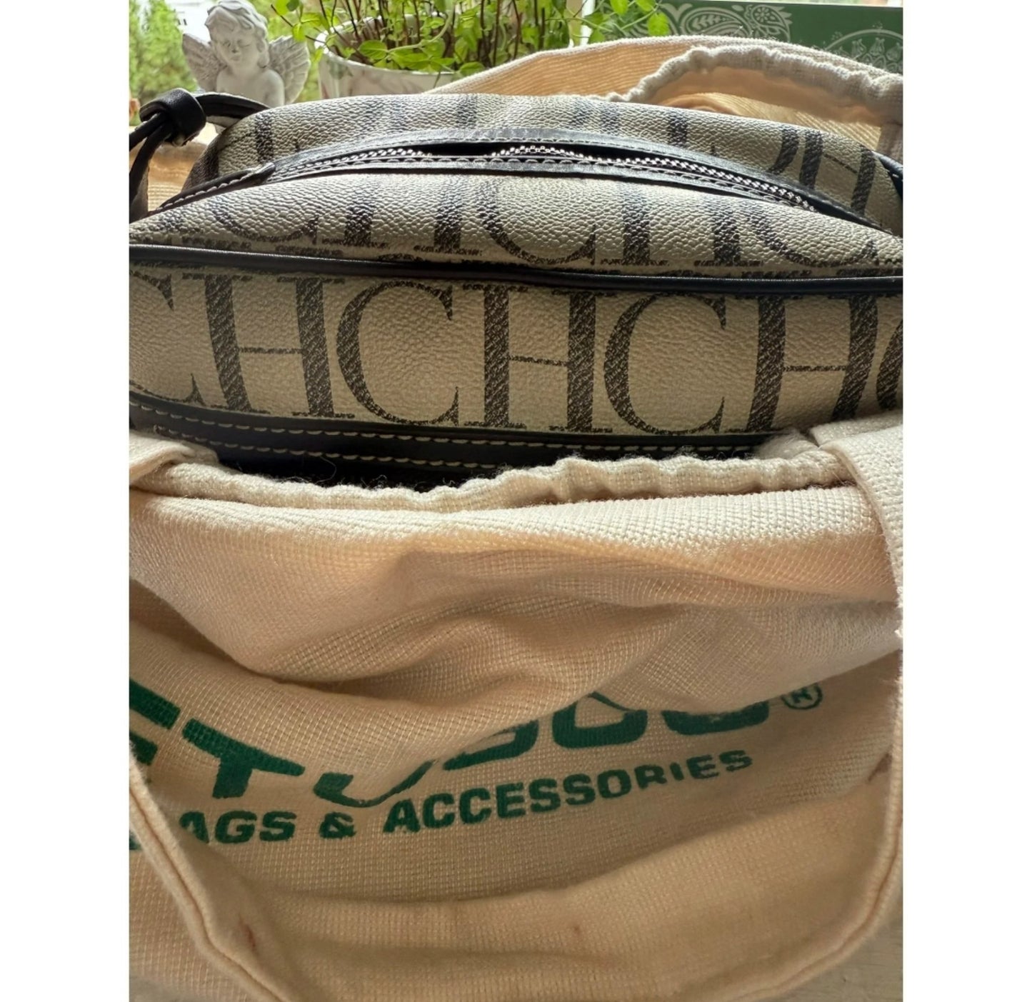 Bolso bandolera cuero Carolina Herrera