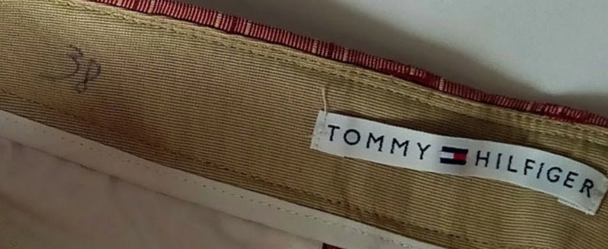 - Pantalón vintage Tommy Hilfiger • Talla S