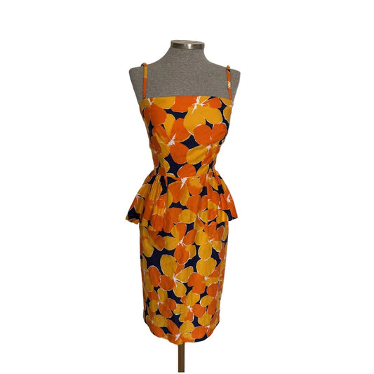 - Vestido vintage peplum • Talla S